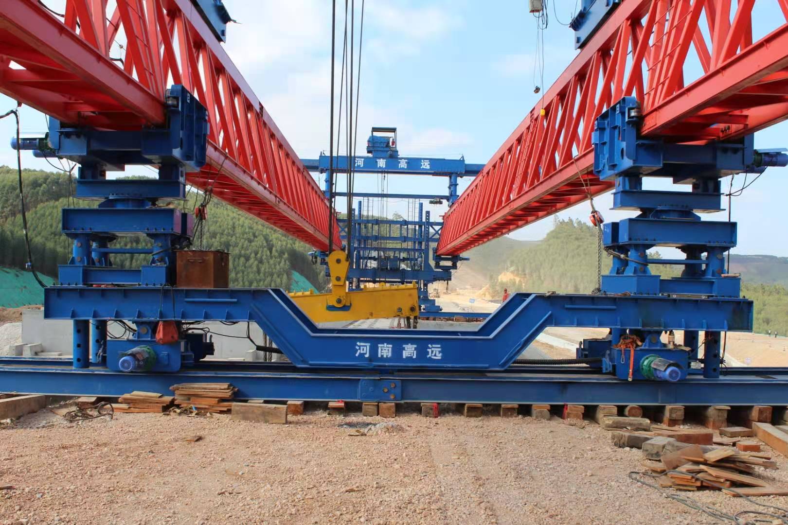 全新一代gylq200t40m自平衡过跨架桥机